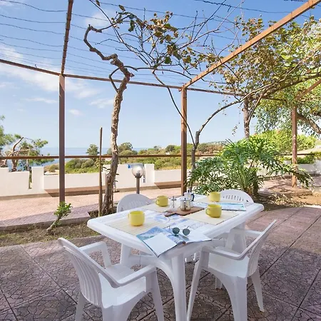 Holiday home Sarah *